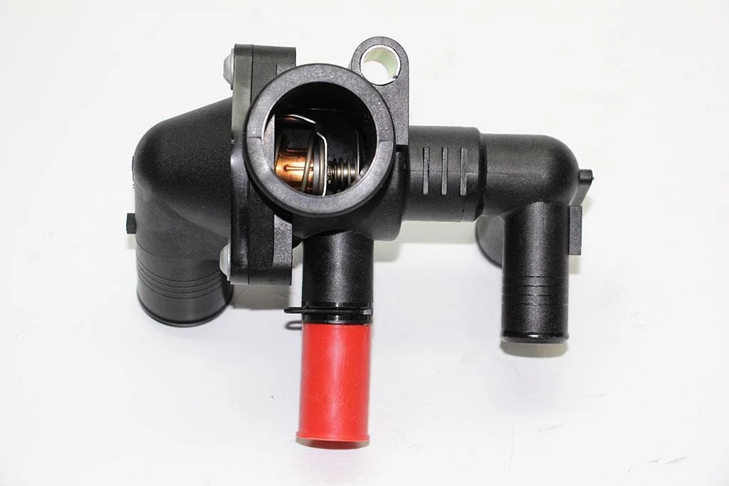 Термостат с корпусом 2.2 евро5 Ford Transit