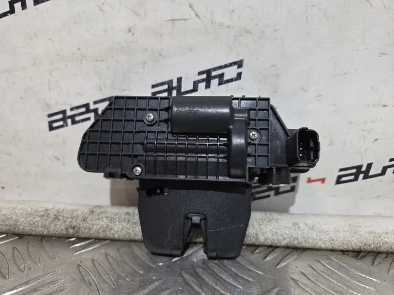 Замок багажника Citroen C3 2011 8719F8