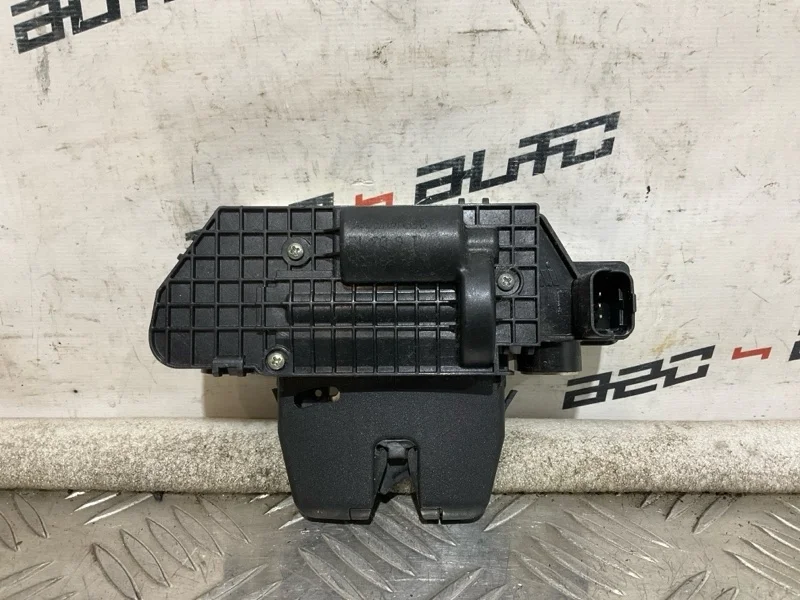 Замок багажника Citroen C3 2012 9684648680 2