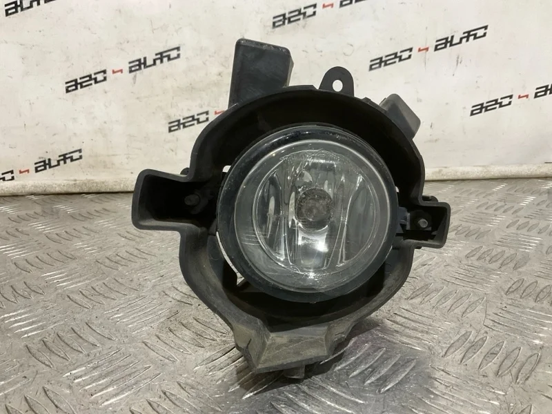 Фара противотуманная Nissan Qashqai 2007 261558990A J10, левая