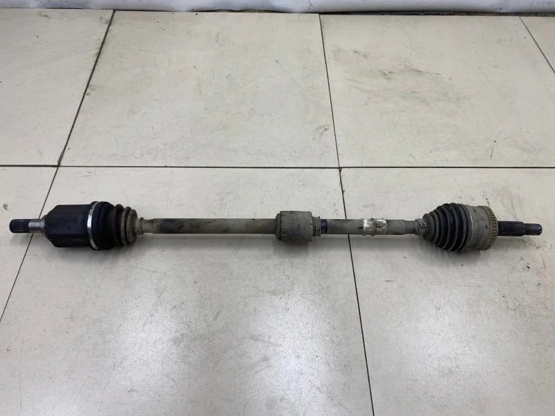 Полуось (привод) передний правый Kia Ceed 1 ED