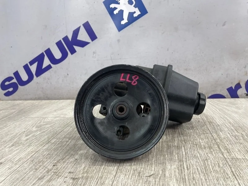 Насос гидроусилителя руля Chevrolet TrailBlazer 2008 GMT 360