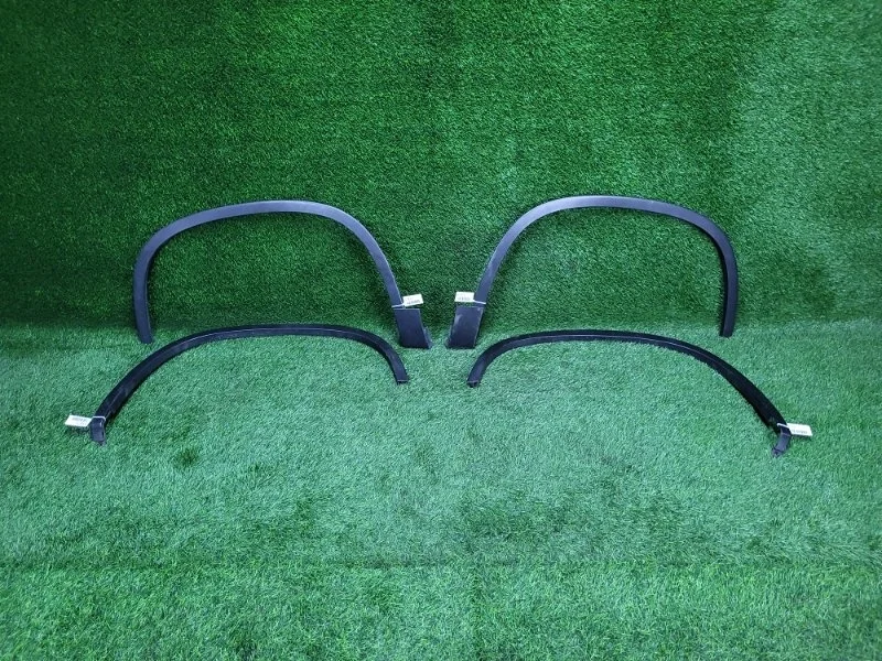 Накладка крыла Volkswagen Tiguan 2009 5N0854820B 5N CAW 2.0T