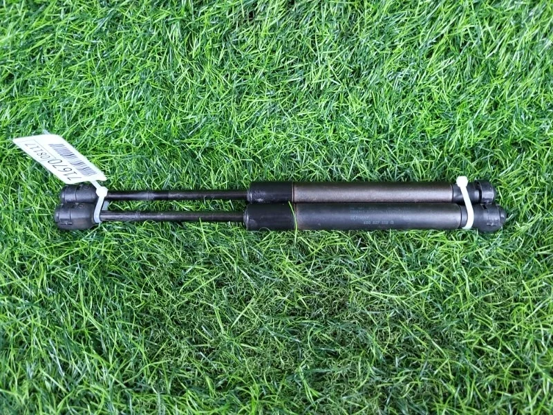 Амортизаторы багажника Audi A6 2002 4B5827552G C5 BES 2.7T, задние