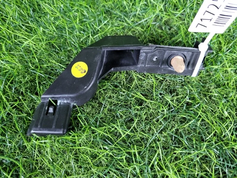 Кронштейн крепления бампера Audi A4 2008 8K5807889A B8 CALA 3.2, задний левый