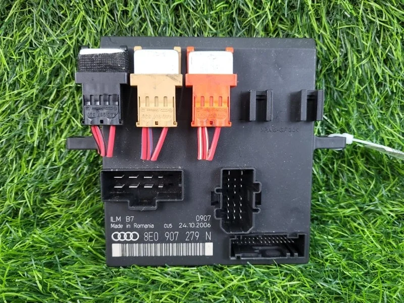 Блок управления бортовой сети Audi A4 2006 8E0907279N B7 BFB 1.8T