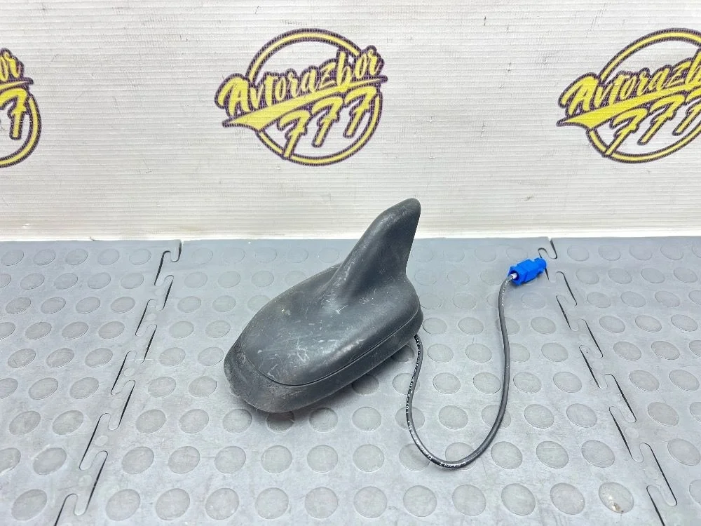 Антенна на крышу Volkswagen Passat CC B6 рестайлинг (2012—2017)