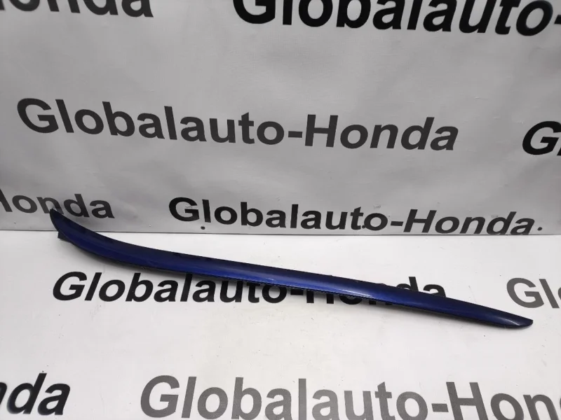 Молдинг лобового стекла левый Honda Accord CU