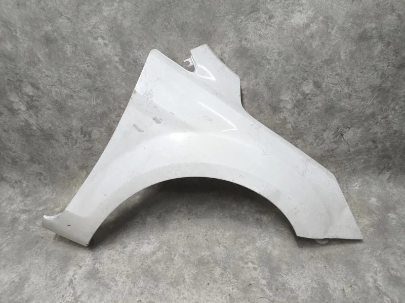 Крыло переднее правое Ford Focus MK 2