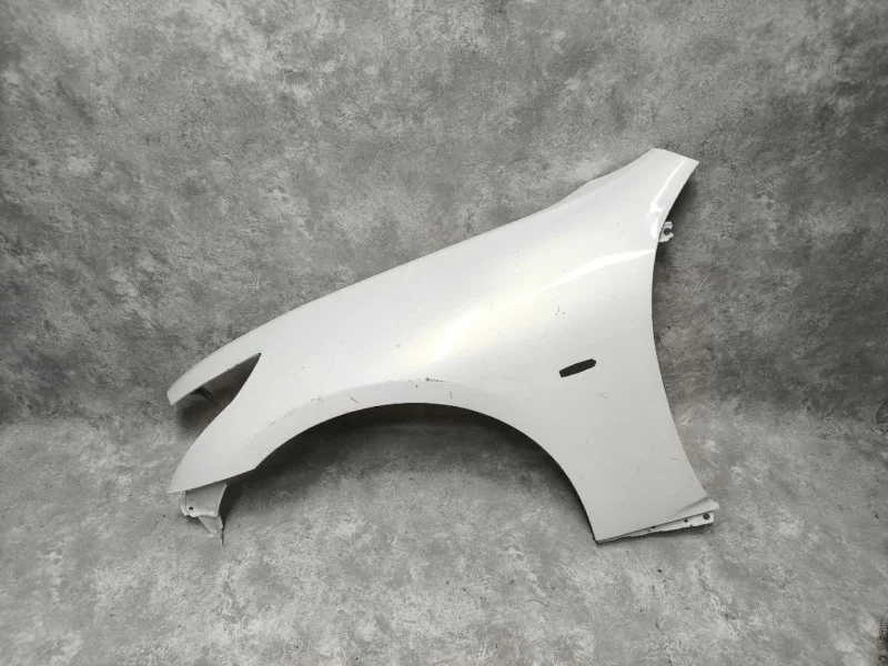 Крыло переднее левое Nissan Skyline V36