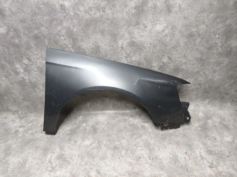 Крыло переднее правое Volkswagen Passat B6