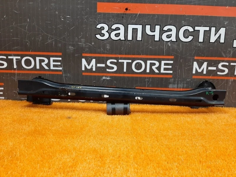 Усилитель бампера Bmw 5-Series 2010 51127184769 F10 N52B30, задний