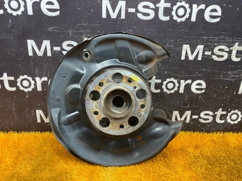 Ступица Mercedes-Benz C-Class 2003 A2033504008 W203 271.946, задняя правая