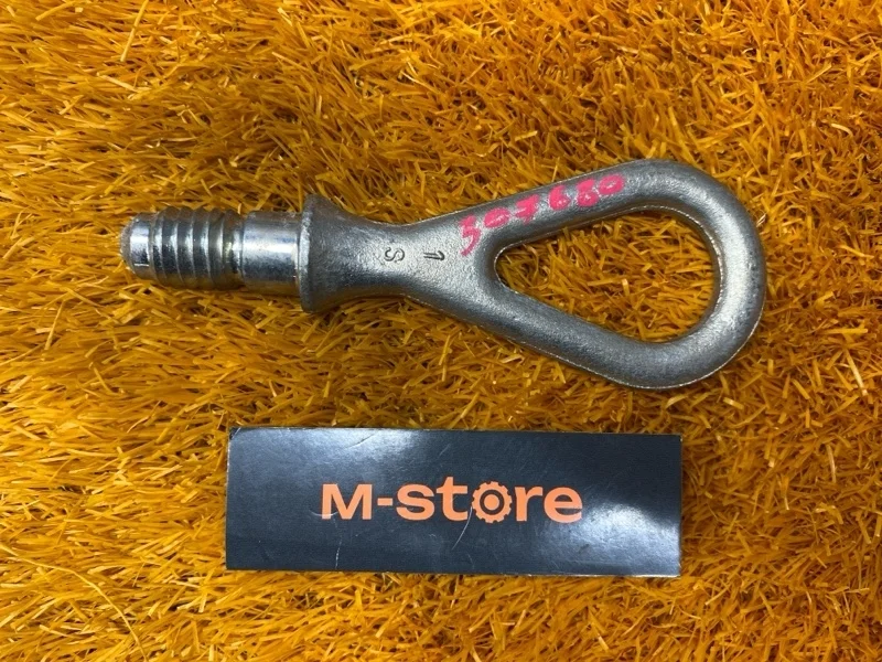 Крюк буксировочный Audi A6 2009 8E0805616D C6/4F CCEA