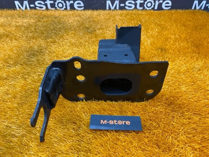 Кронштейн усилителя бампера Audi Q7 2007 4L0807133A 4LB BAR, передний левый