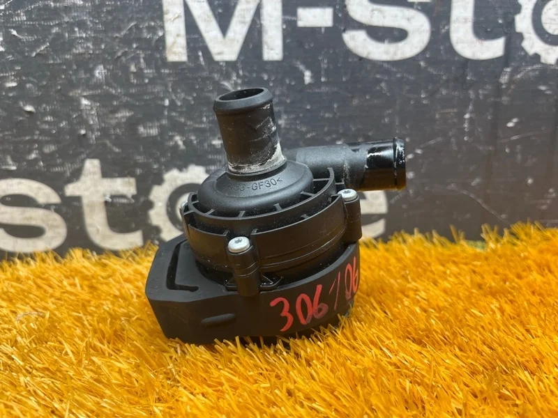 Помпа дополнительная Mercedes-Benz V-Class 2012 A6398350064 W639 272.978