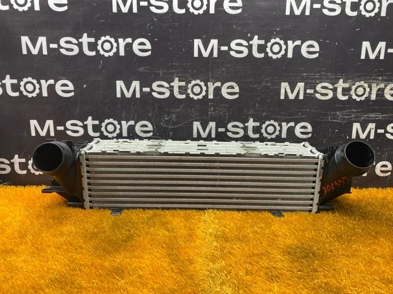 Интеркулер Bmw 5-Series 2013 7618769 F10 N20B20B