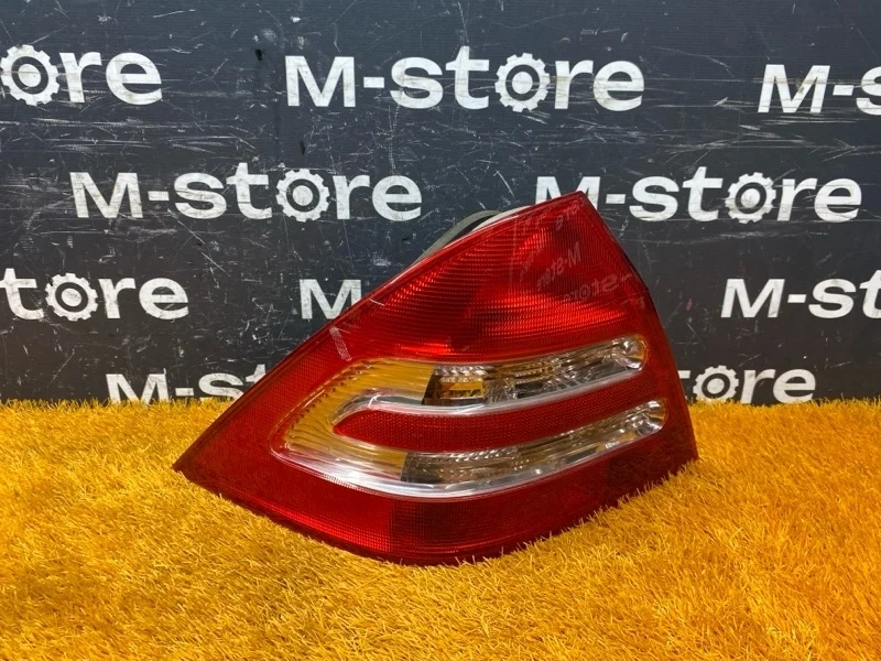 Фонарь задний Mercedes-Benz C-Class 2003 A2038200164 W203 271.946, левый