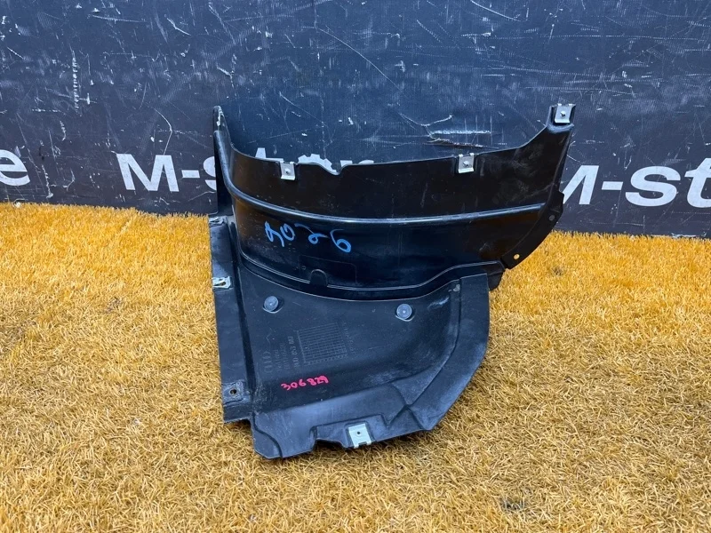 Подкрылок Audi Q3 2012 8U0853887A 8U CPSA, передний левый