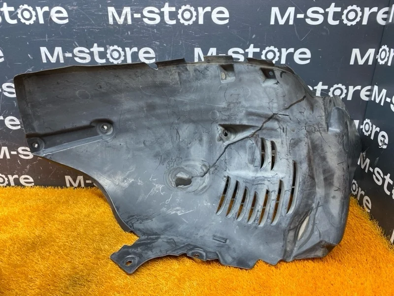 Подкрылок Mercedes-Benz Cls-Class 2006 A2196901030 W219 273.960, передний правый