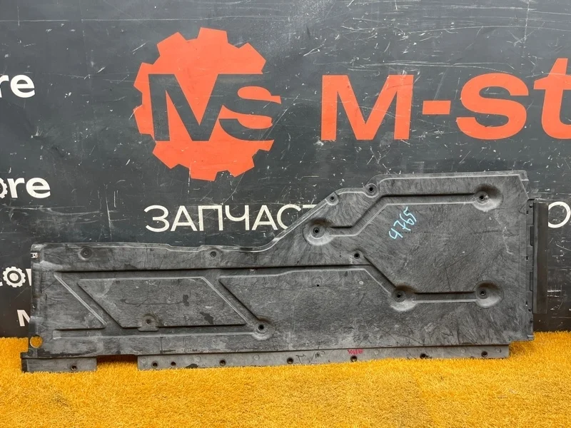 Защита днища кузова Bmw 3-Series 2008 51757170464 E90 N52B25A, правая