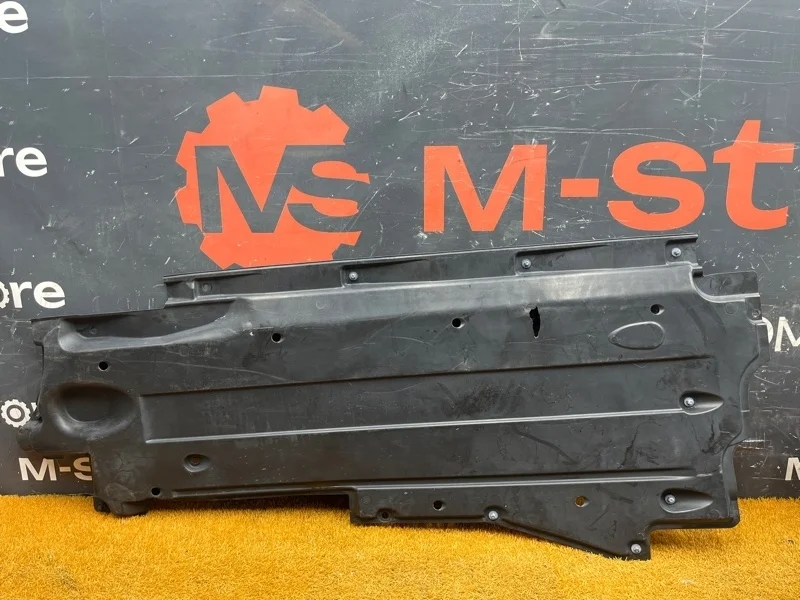 Защита днища кузова Audi A6 2007 4F0825207C C6/4F BDX, левая