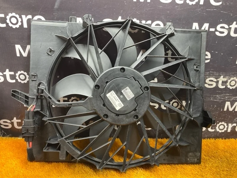 Вентилятор радиатора Bmw 7-Series 2006 17427543282 E65 N62B48B