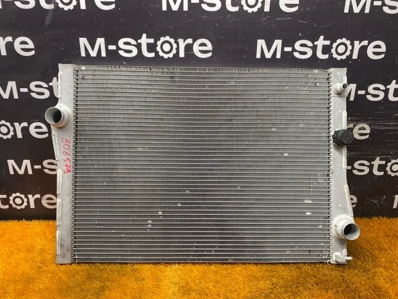 Радиатор ДВС Bmw X6 2012 17117533472 E71 N55B30A