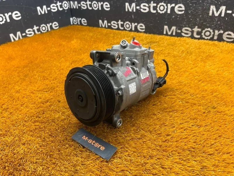 Компрессор кондиционера Audi Q3 2012 1K0820808A 8U CPSA