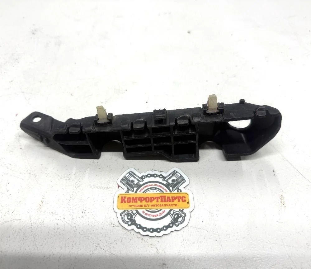 Кронштейн переднего бампера (крыла) Kia Ceed JD (2012—2015)