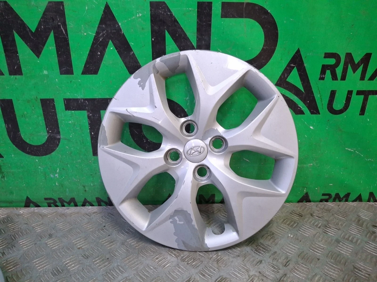 Колпак Hyundai Solaris 1