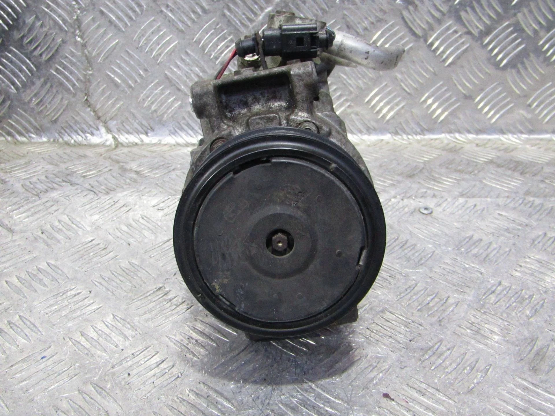 компрессор кондиционера Audi A4 B7