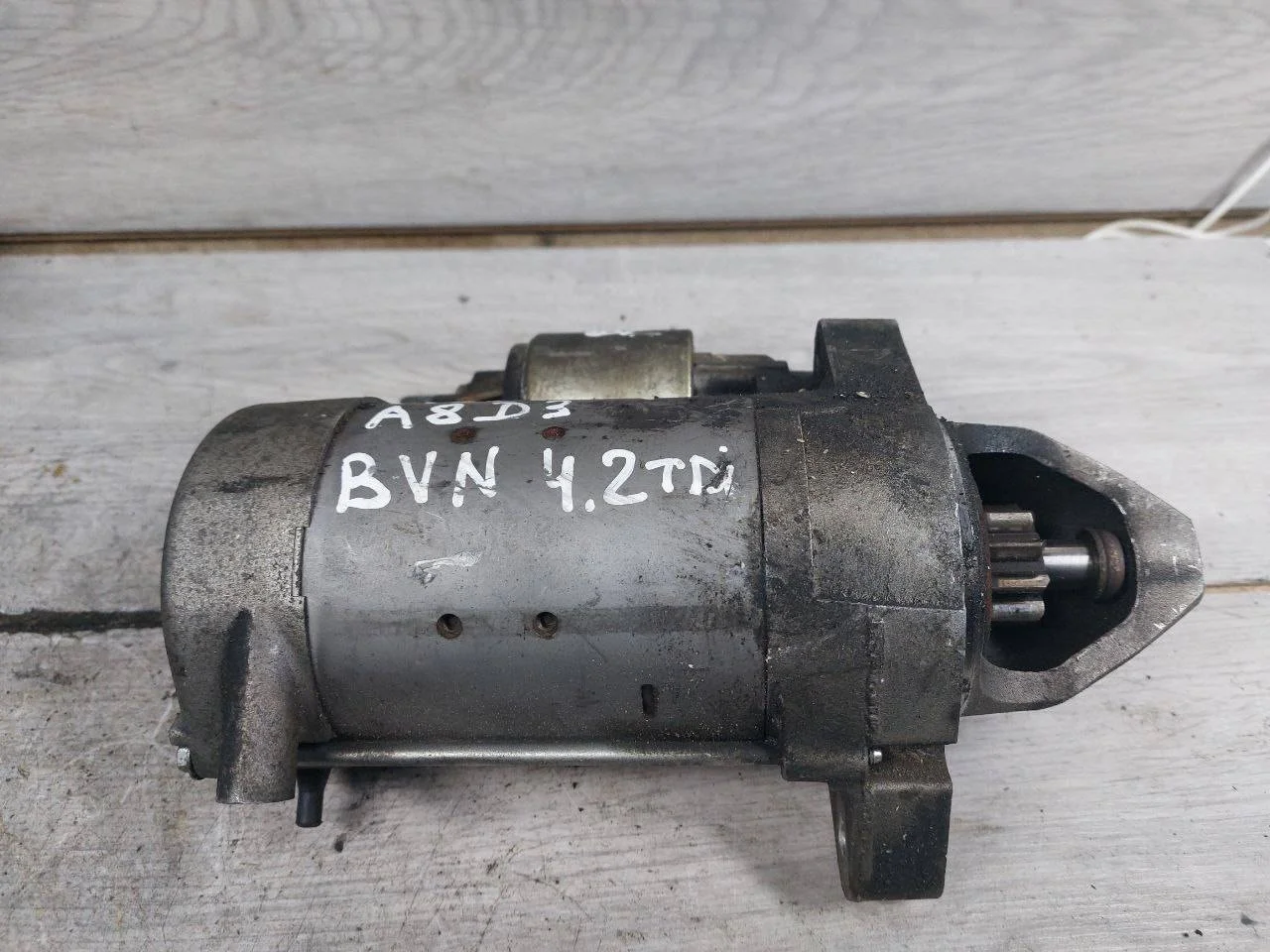 стартер Audi Q7 4L