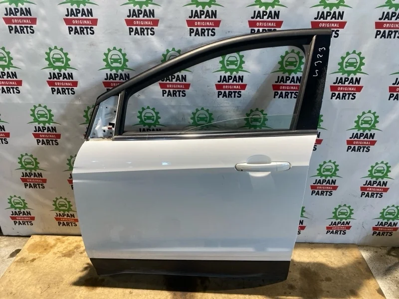 Дверь Ford Kuga 2013 2420515 C520 UFMA, передняя левая