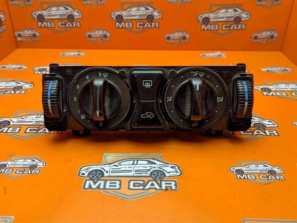 Панель управления климатом Mercedes-Benz