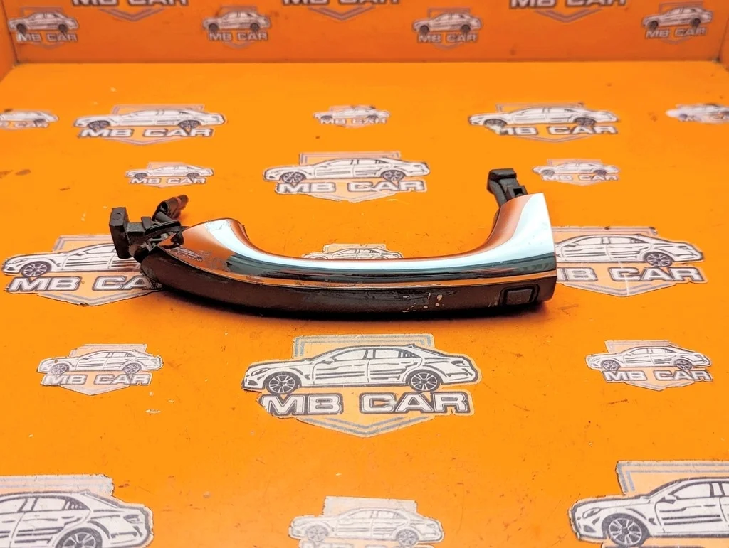 Ручка двери наружняя Mercedes-Benz