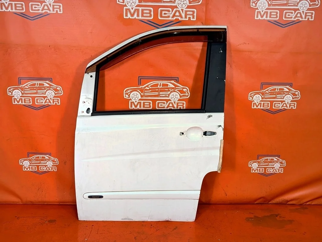 Дверь передняя левая Mercedes-Benz