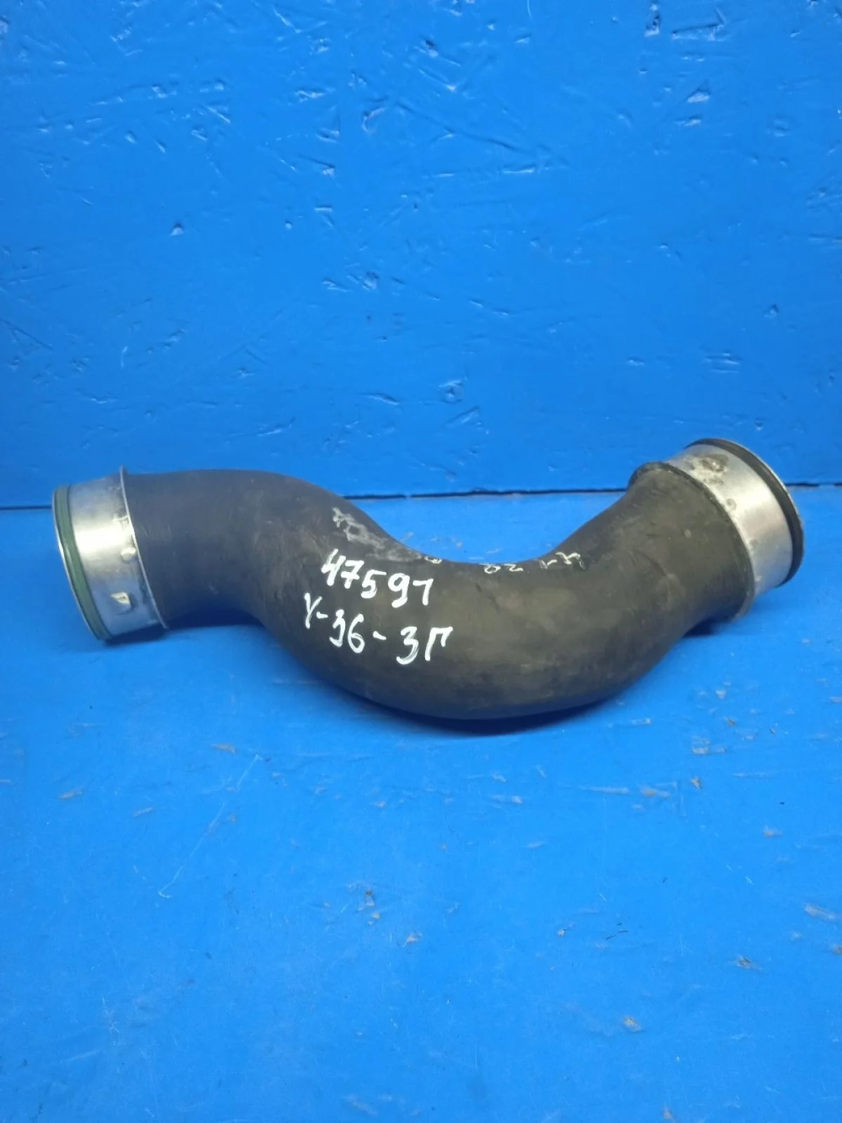 Патрубок интеркулера Skoda Octavia A5