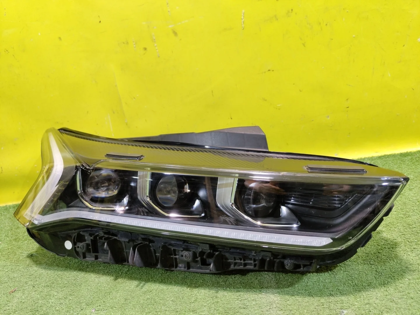 Фара правая LED  Kia K5 2019 92102L2100 27088