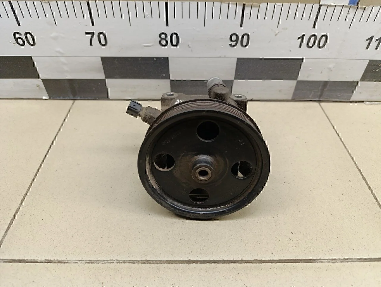 Насос гидроусилителя Focus III 2011>