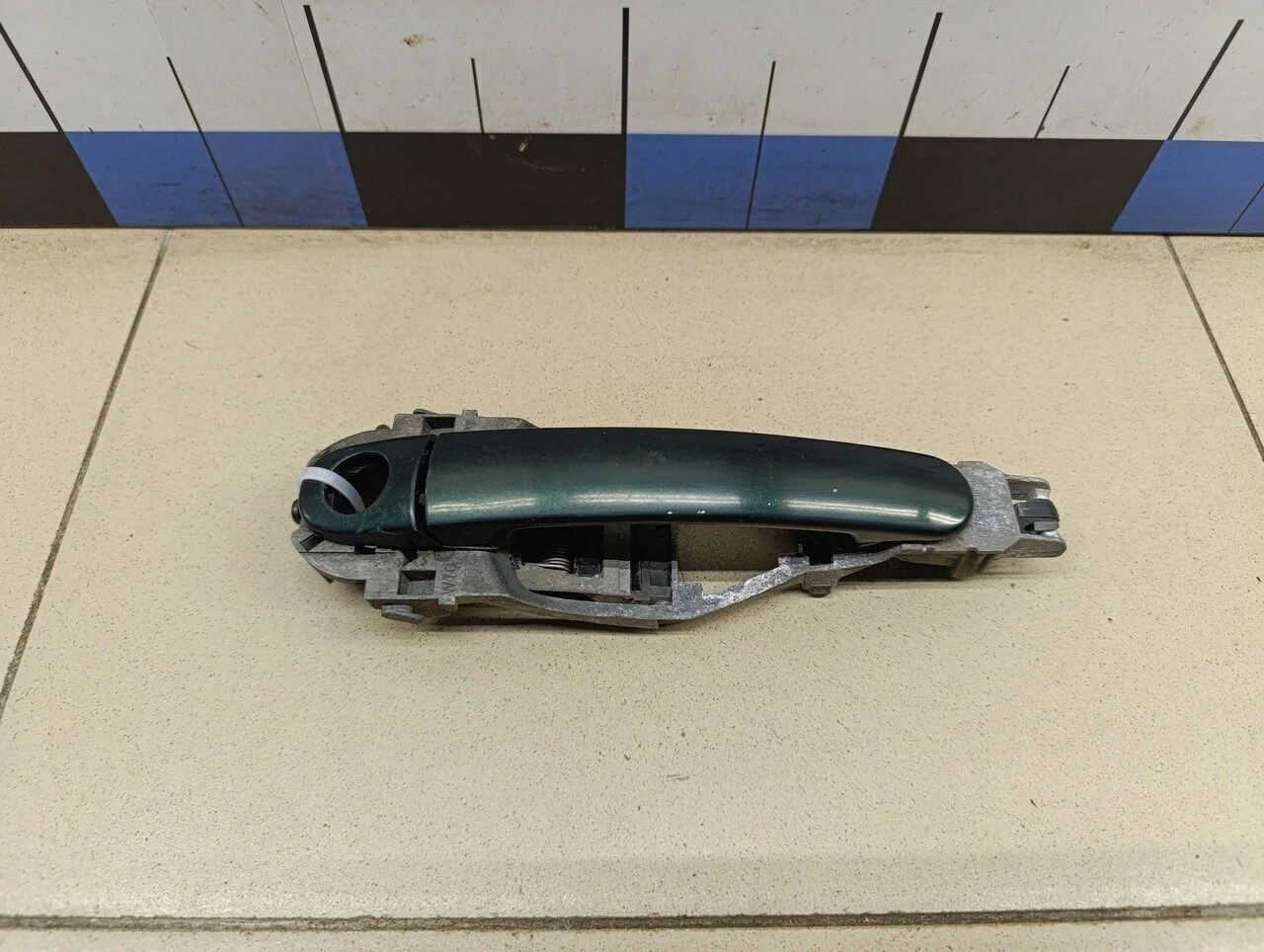 Ручка двери передней наружная левая Octavia (A4 1U-) 2000-2011