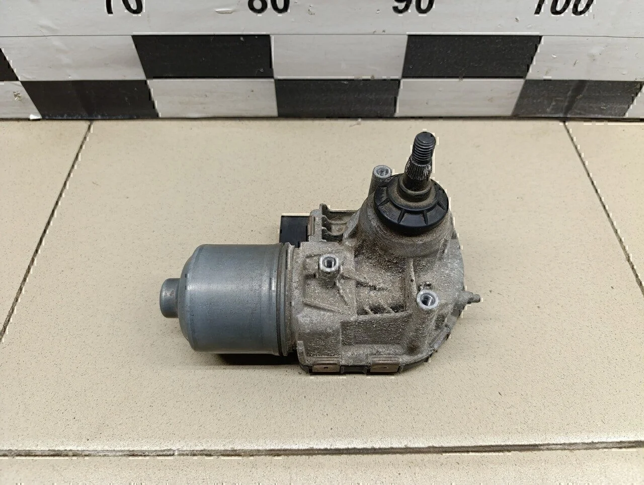 Моторчик стеклоочистителя передний Focus III 2011>