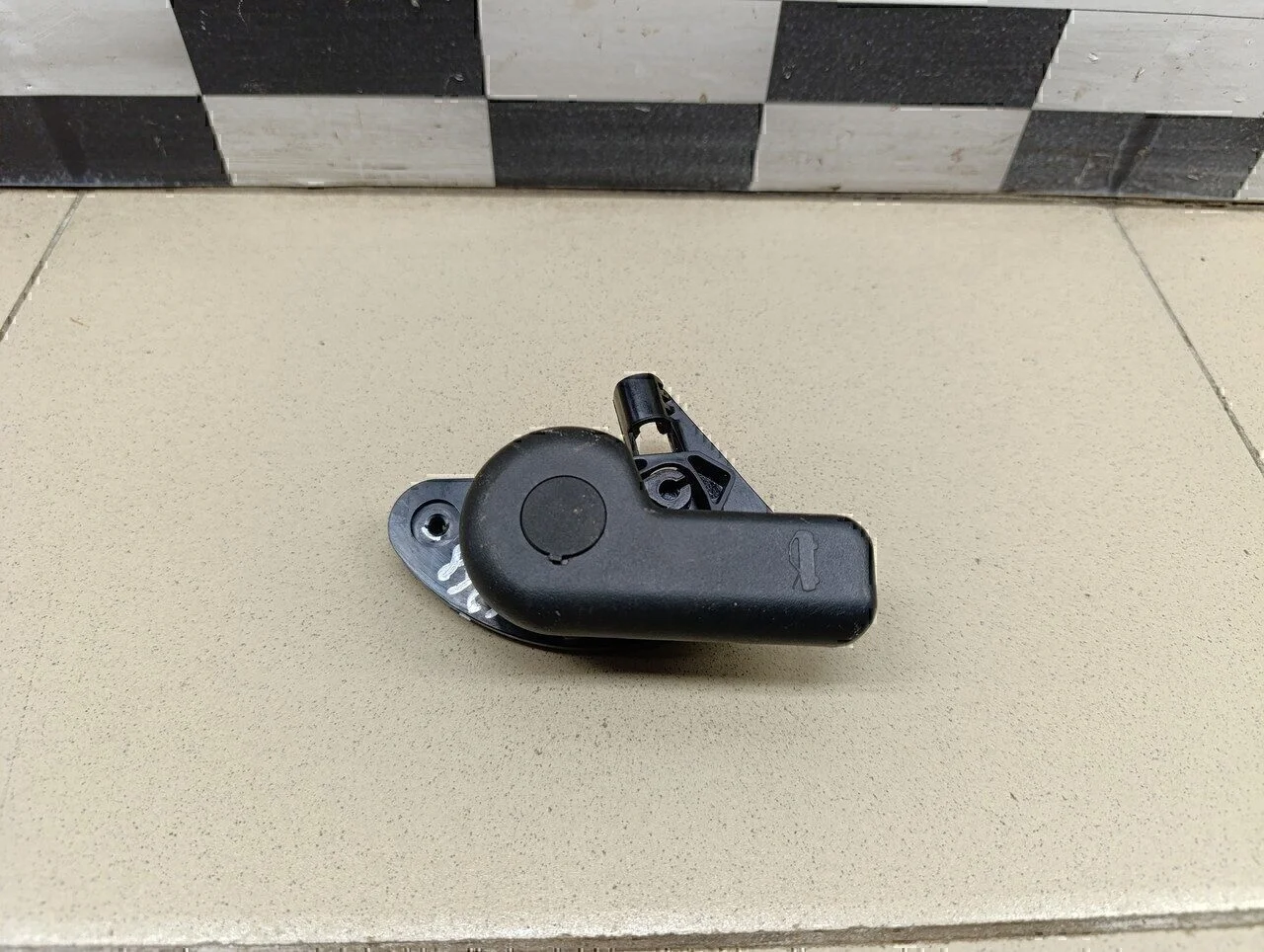 Ручка открывания капота Focus III 2011>