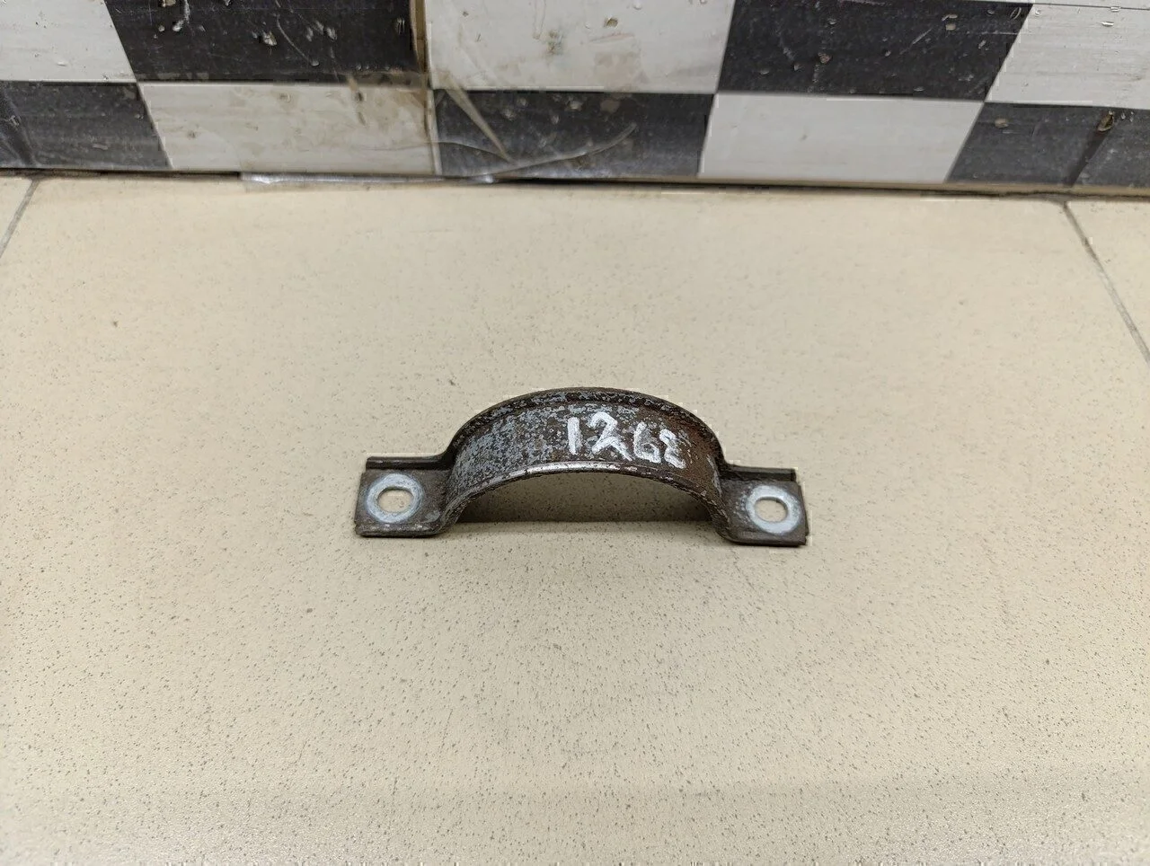 Кронштейн промежуточного вала Focus II 2005-2008