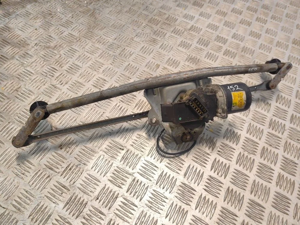 Трапеция стеклоочистителей Renault Kangoo 1