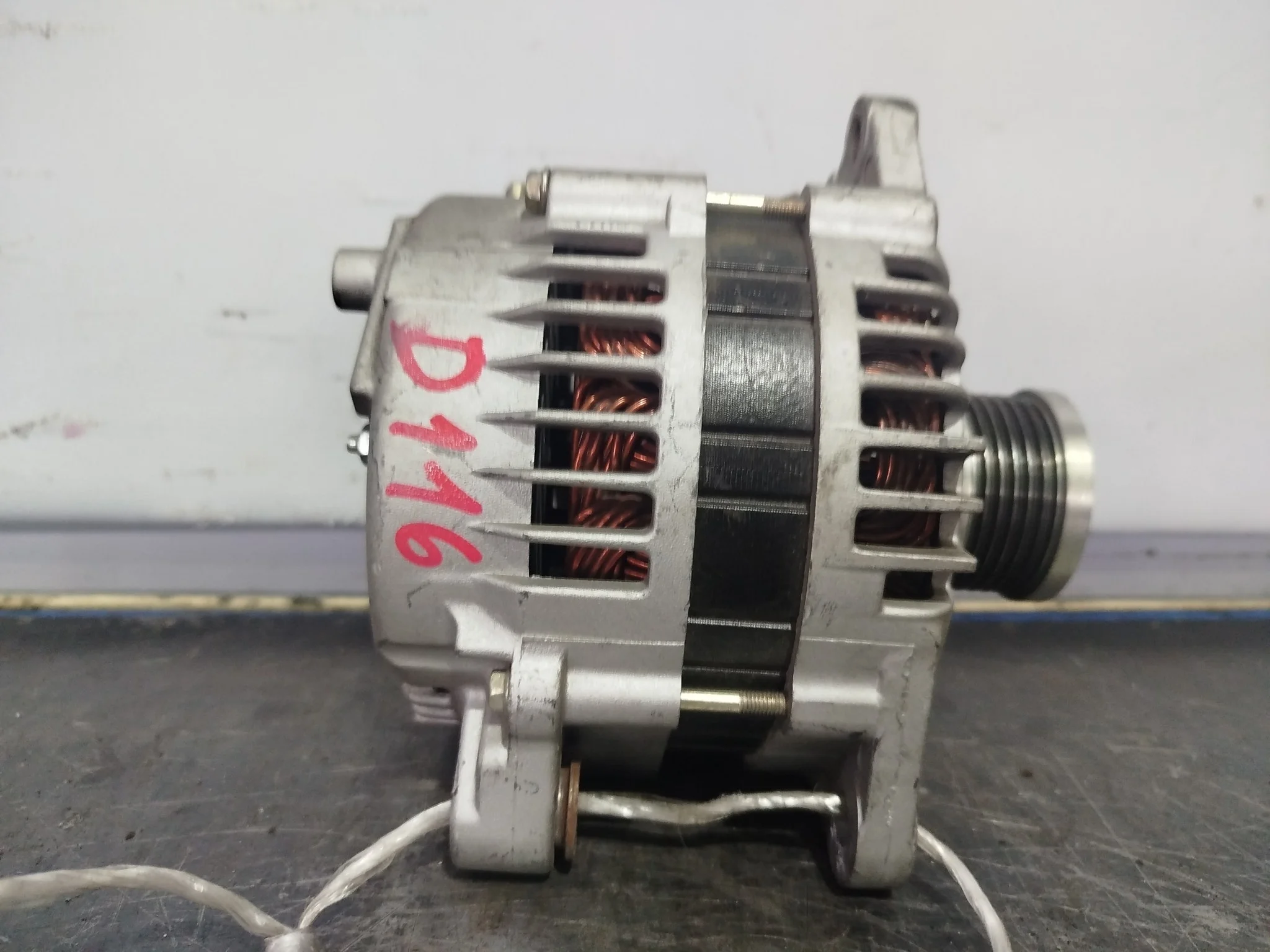 ГЕНЕРАТОР NISSAN 23100AU400 D116