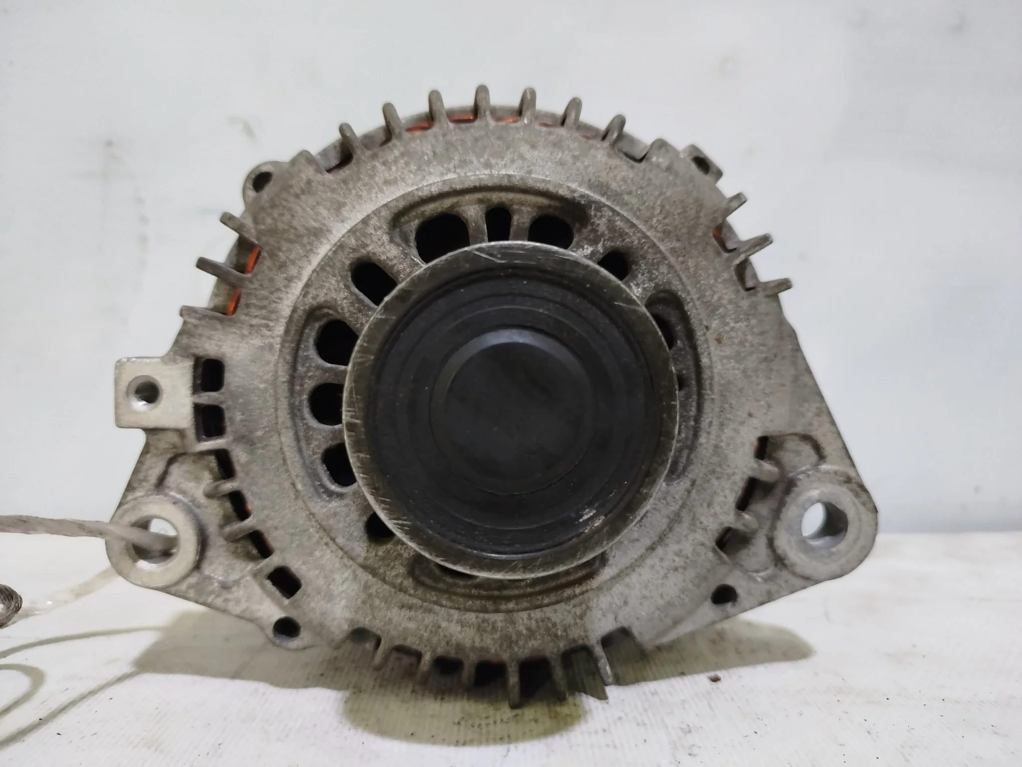 ГЕНЕРАТОР NISSAN 23100AU400 D095