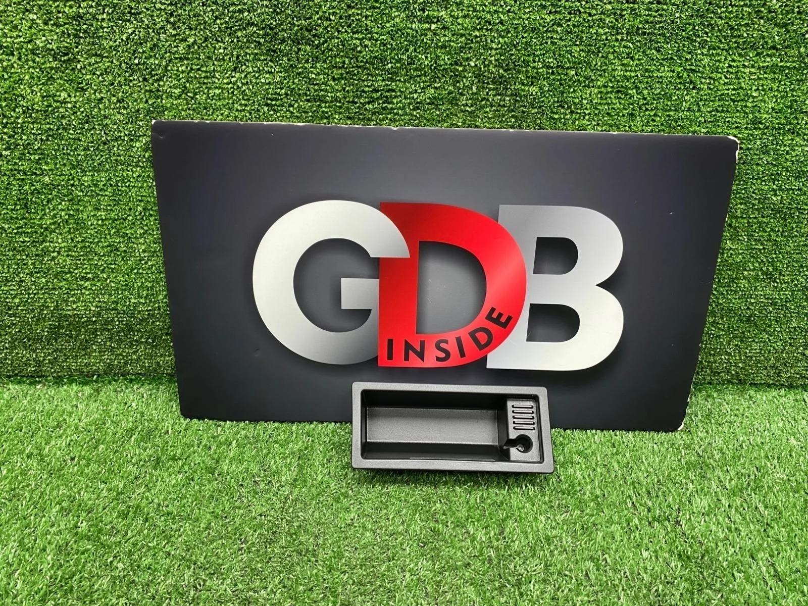 Пепельница BMW X5 09.01.2009 51166954945 E70 N52B30AF, передняя