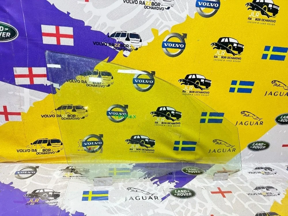 Стекло переднеe правоe Triplex для Volvo XC70 S80 XC70 II (2007—2013)