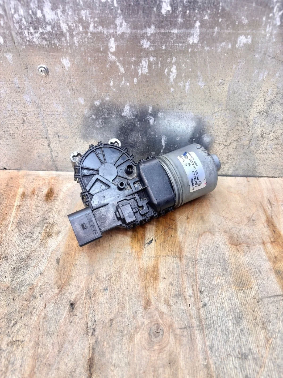 Моторчик стеклоочистителя 6R1955119A VW Polo Polo V (2009—2015) В наличии